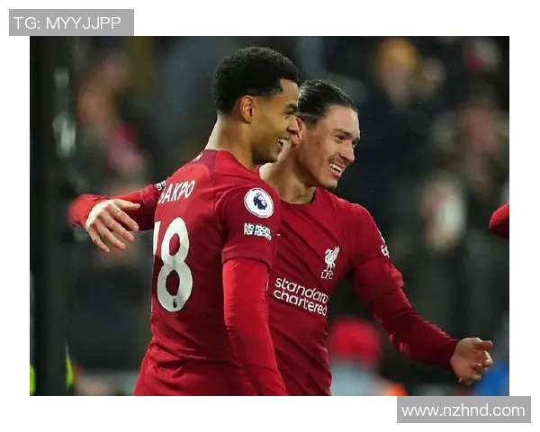 曼联主场惨败，利物浦再创历史纪录，英超积分榜再次起飞